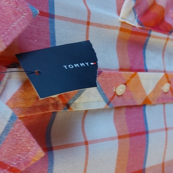 🍁NWT Tommy Hilfiger Classic Fit Button Down Shirt - Picture 4 of 14